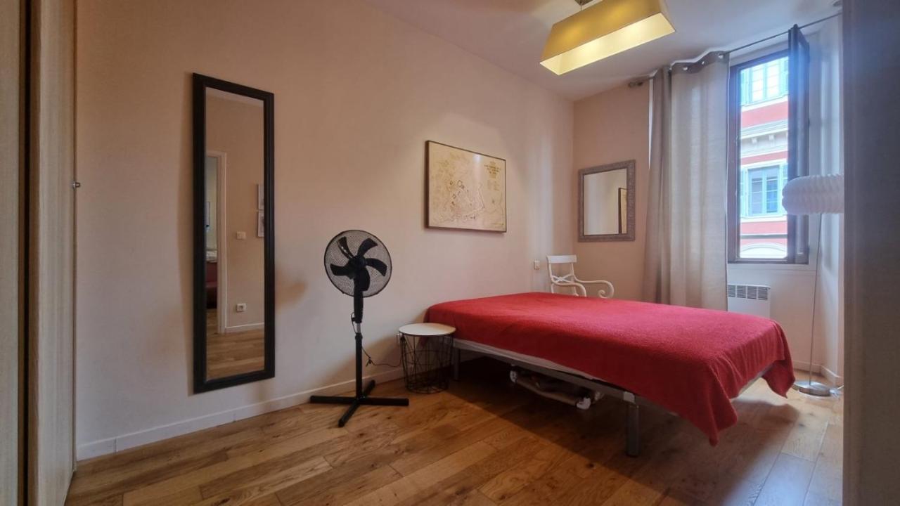 Appartement En Plein Coeur De Vieille Nice Eksteriør billede