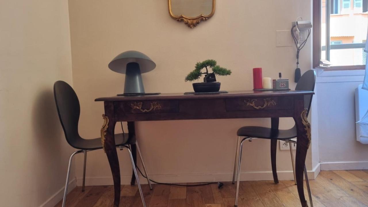 Appartement En Plein Coeur De Vieille Nice Eksteriør billede
